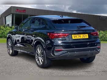 Used Audi Q3 2024 for sale - 74877940: Photo