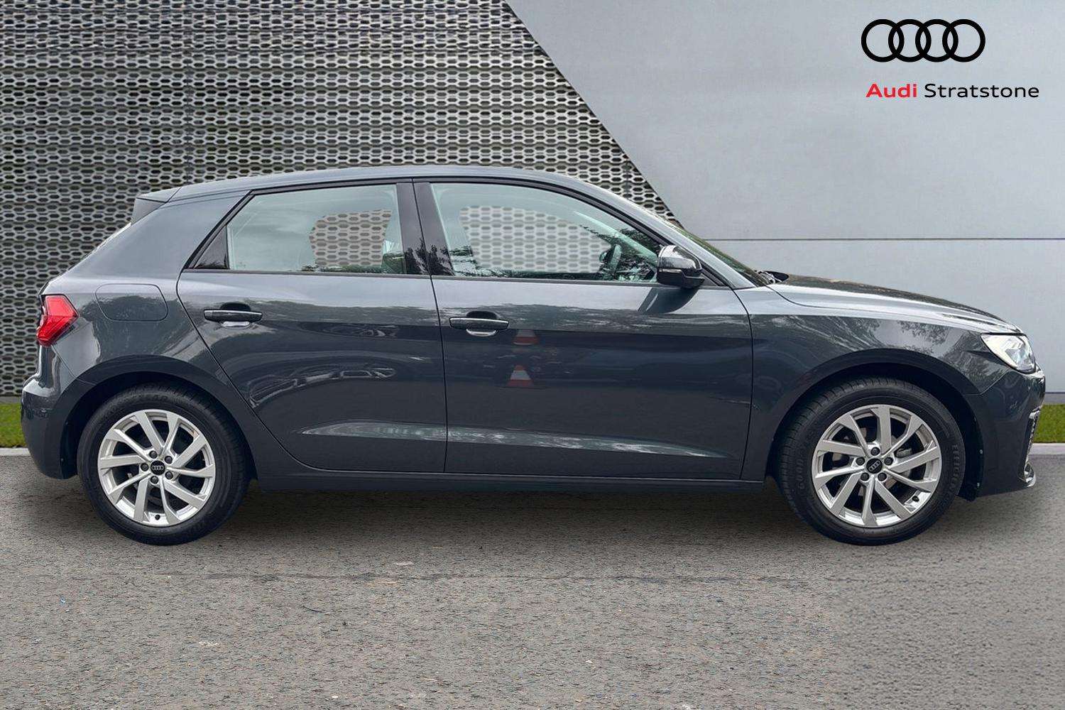 Used Audi A1 2023 for sale - 76262453: Photo 4