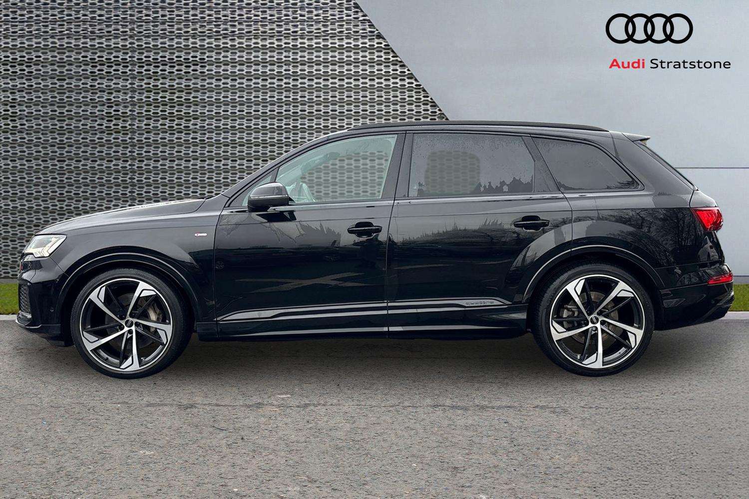 Used Audi Q7 2023 for sale - 78010558: Photo 8