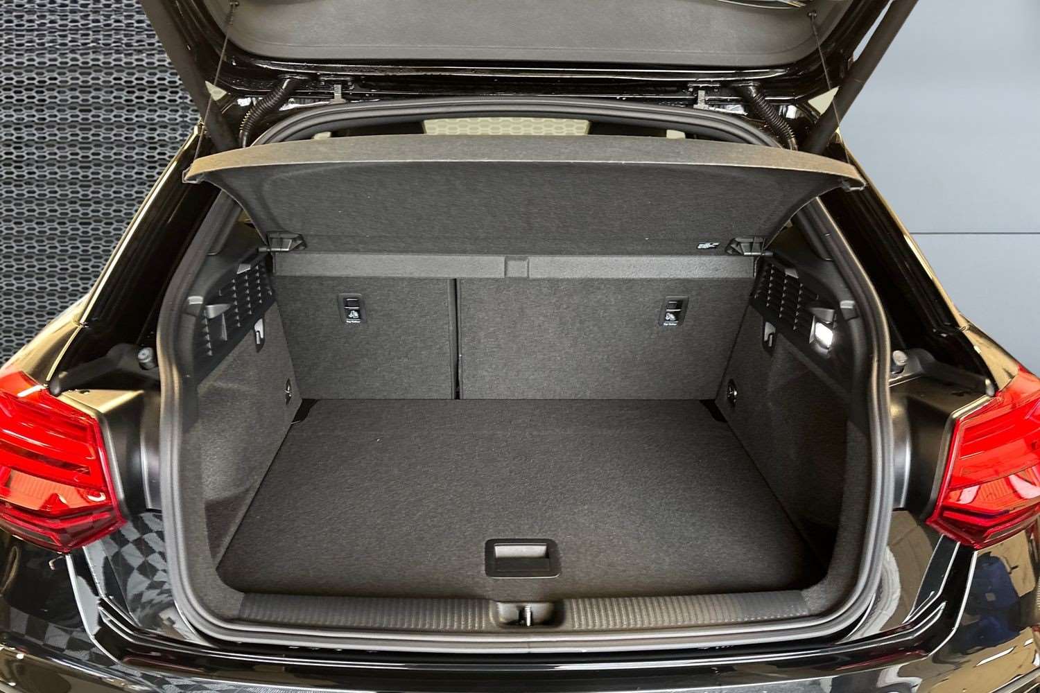 Used Audi Q2 for sale - 77472579: Photo 13