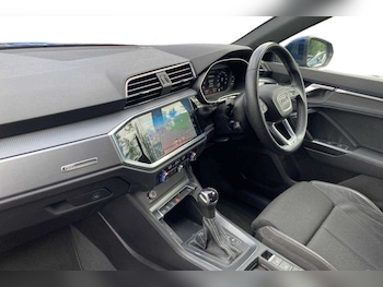 Used Audi Q3 2021 for sale - 75329277: Photo