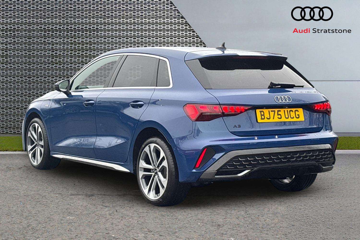 Used Audi A3 2025 for sale - 77103105: Photo 3