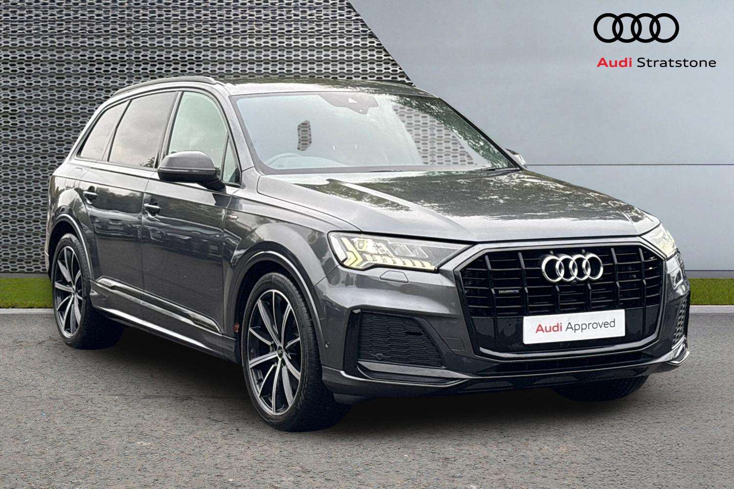 Used Audi Q7 2023 for sale - 76218361: Photo 1