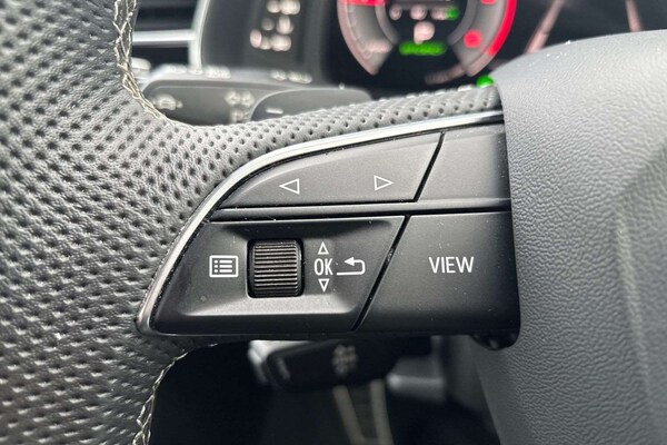 Used Audi Q7 2023 for sale - 76218361: Photo 16