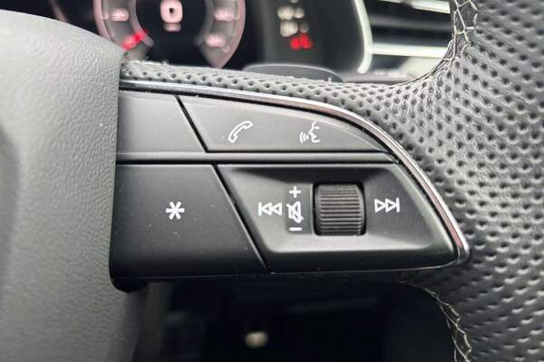 Used Audi Q7 2023 for sale - 76218361: Photo 17