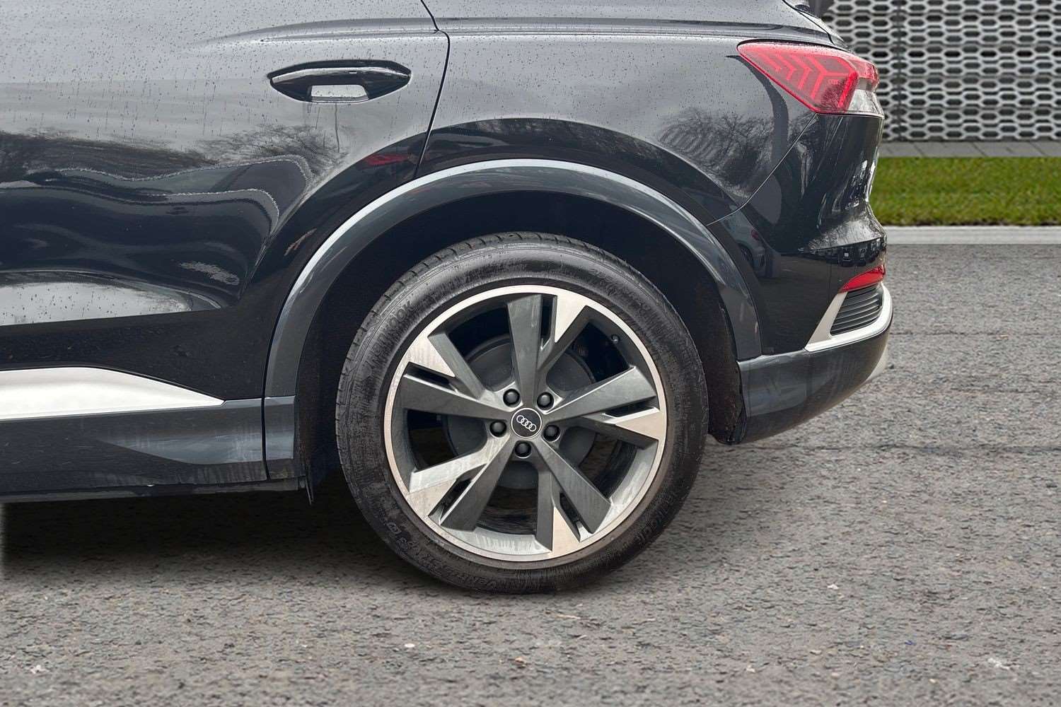 Used Audi Q4 e-tron 2025 for sale - 78076903: Photo 10