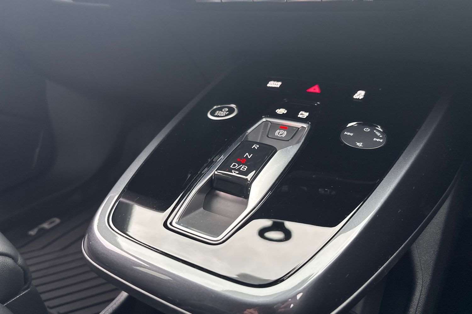 Used Audi Q4 e-tron 2025 for sale - 78076903: Photo 16