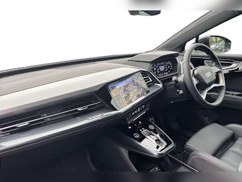 Used Audi Q4 e-tron 2025 for sale - 78076903: Photo