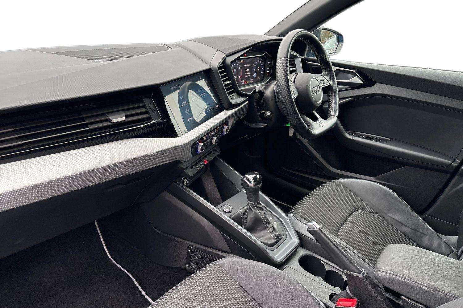 Used Audi A1 2021 for sale - 77540799: Photo 2