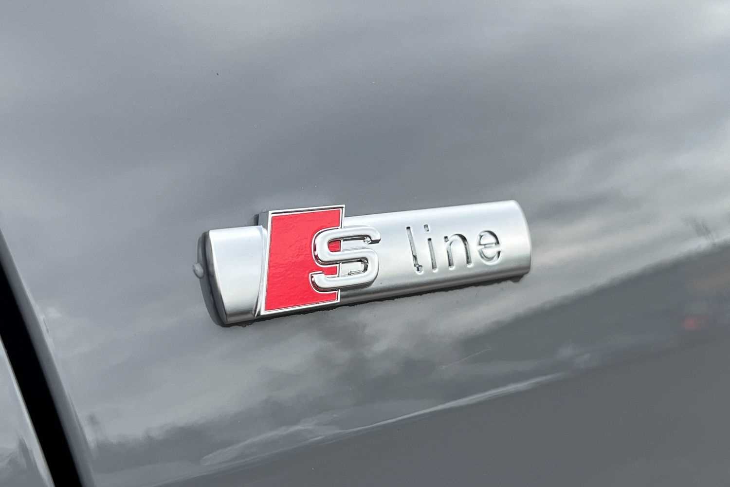 Used Audi Q4 e-tron 2025 for sale - 76575956: Photo 33