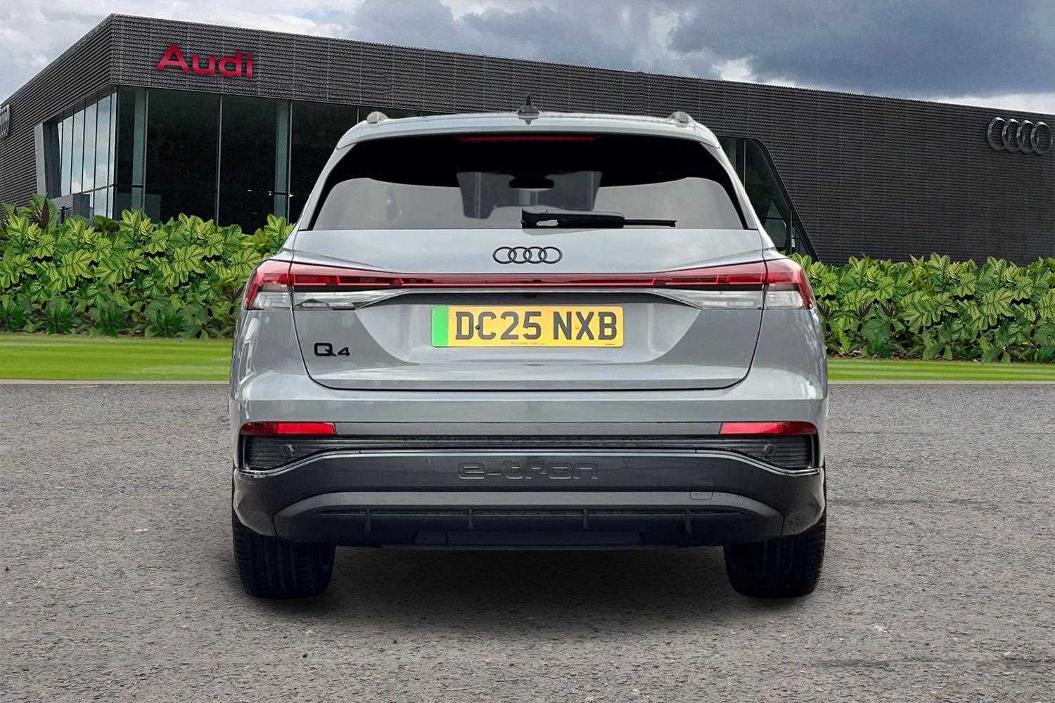 Used Audi Q4 e-tron 2025 for sale - 76575956: Photo 7