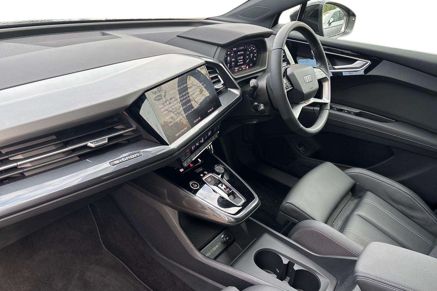 Used Audi Q4 e-tron 2025 for sale - 76373697: Photo 2