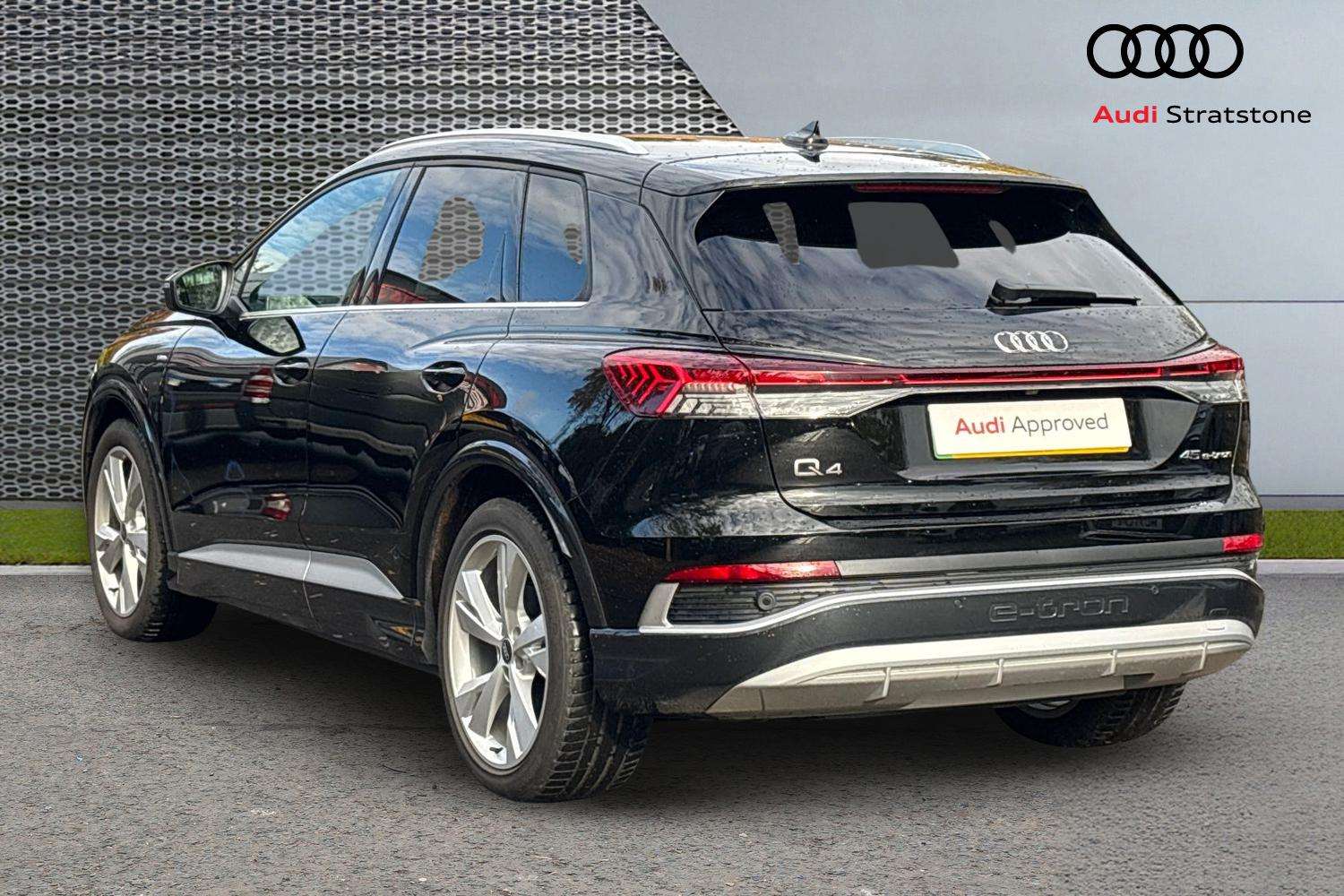 Used Audi Q4 e-tron 2025 for sale - 76373697: Photo 3