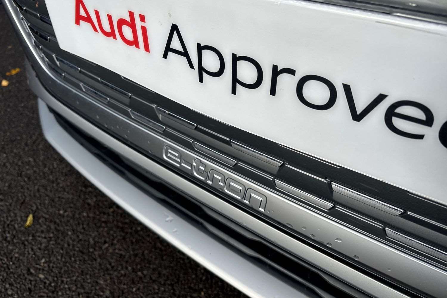 Used Audi Q4 e-tron 2025 for sale - 76373697: Photo 31
