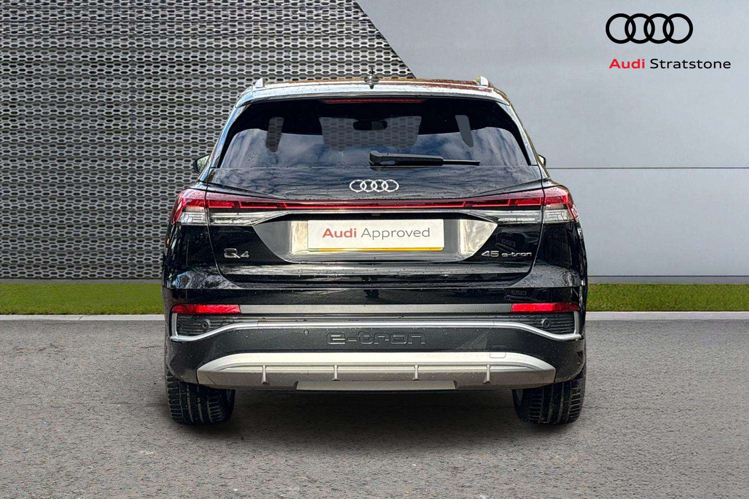 Used Audi Q4 e-tron 2025 for sale - 76373697: Photo 7