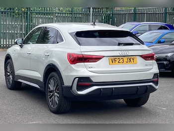 Used Audi Q3 2023 for sale - 75555276: Photo