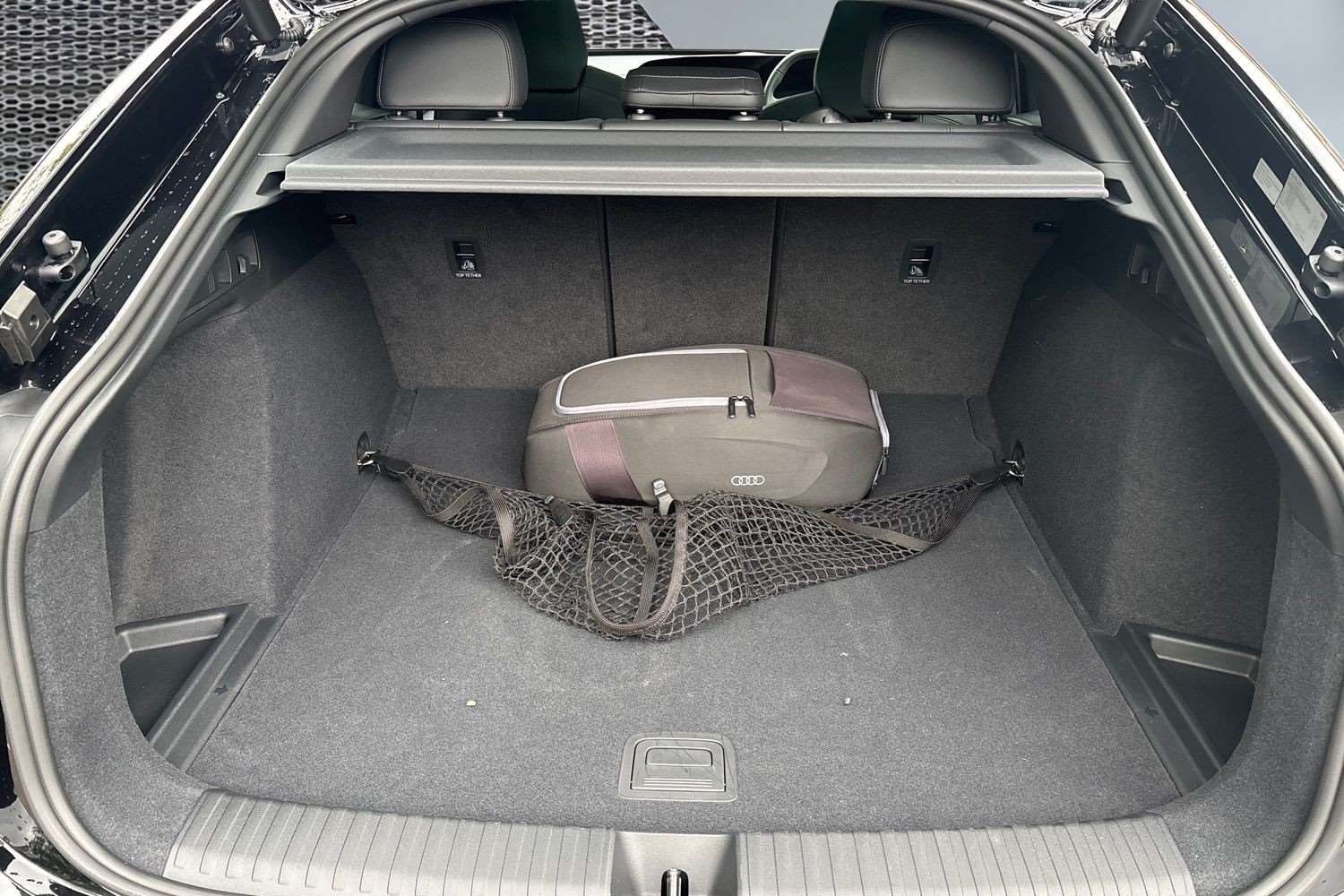 Used Audi Q6 e-tron 2025 for sale - 76540847: Photo 13