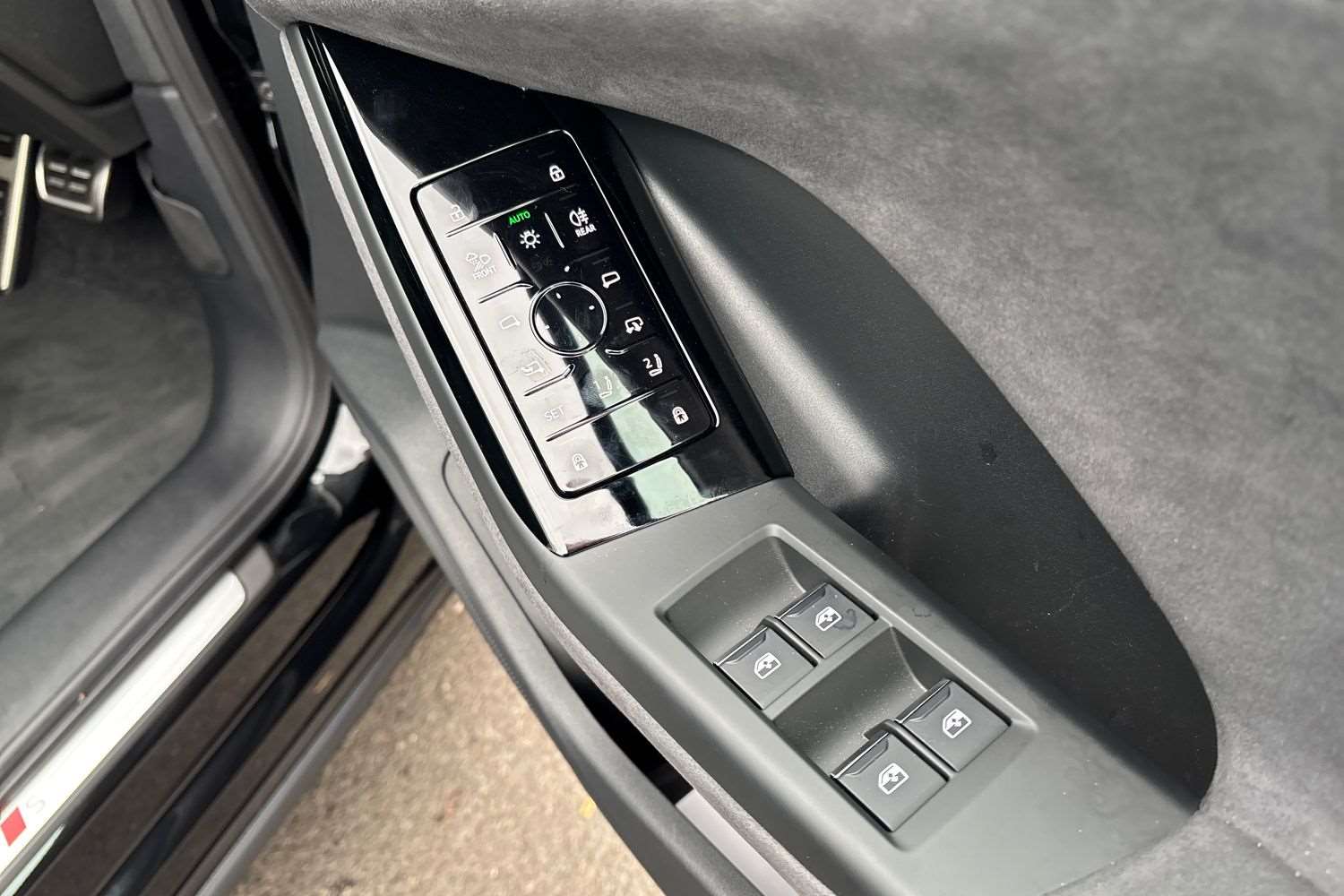 Used Audi Q6 e-tron 2025 for sale - 76540847: Photo 14