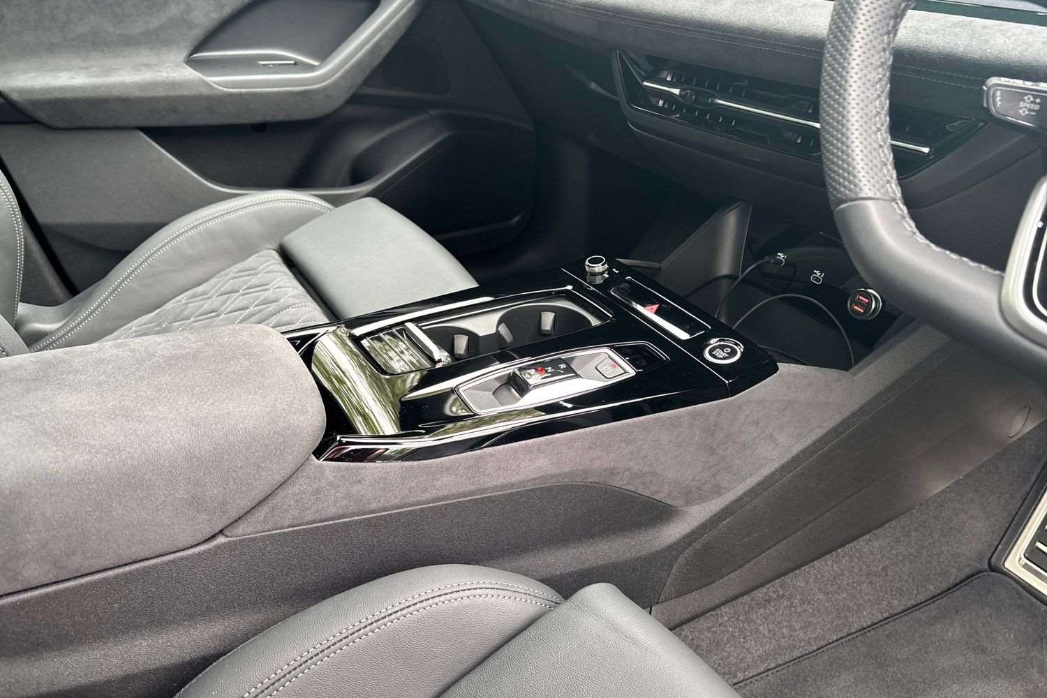 Used Audi Q6 e-tron 2025 for sale - 76540847: Photo 15