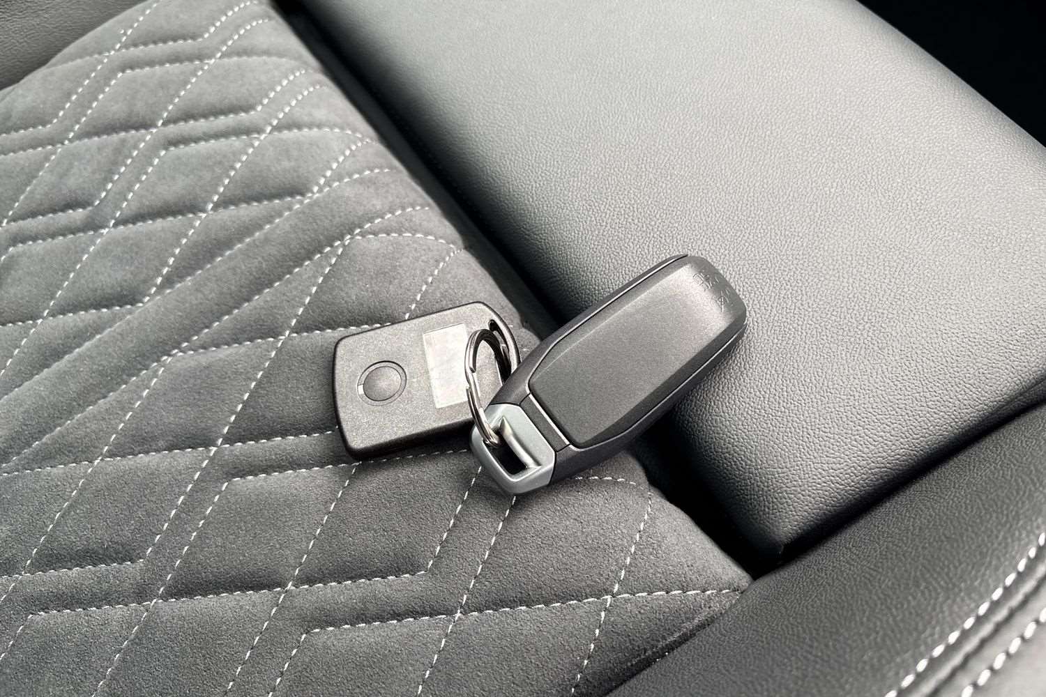 Used Audi Q6 e-tron 2025 for sale - 76540847: Photo 25