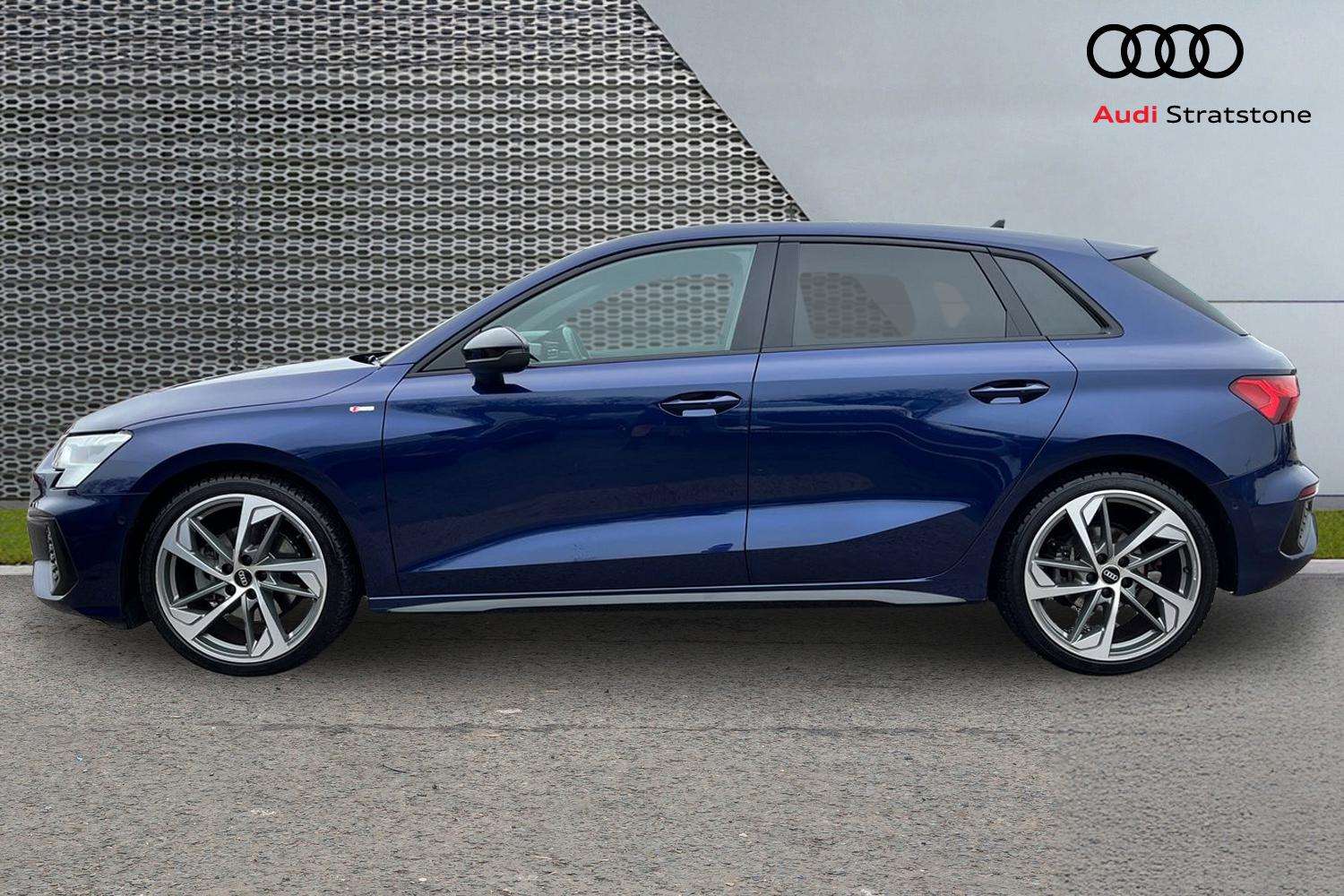 Used Audi A3 2023 for sale - 77361515: Photo 8