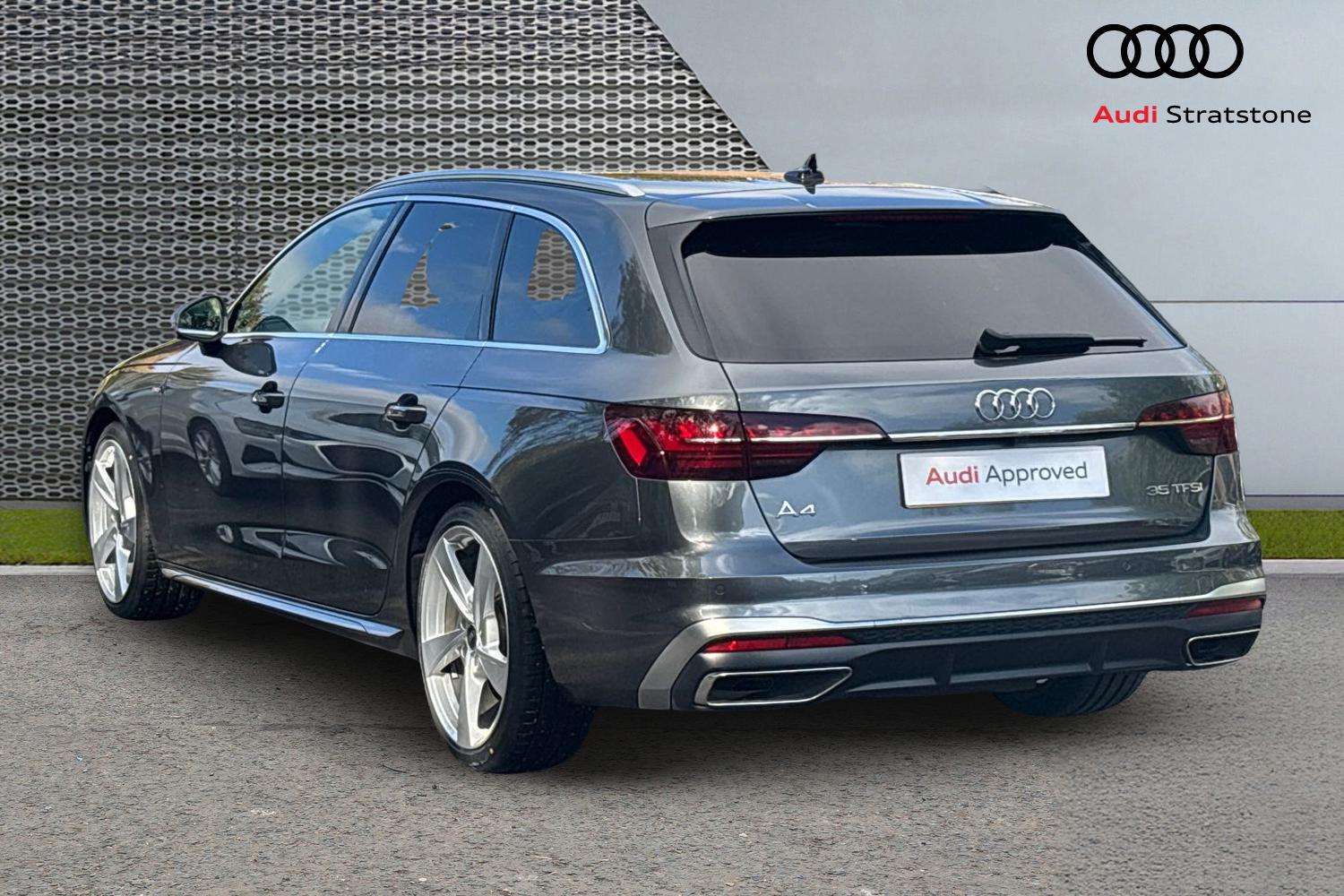 Used Audi A4 2023 for sale - 76063344: Photo 3