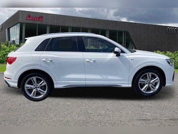 Used Audi Q3 2025 for sale - 77414768: Photo