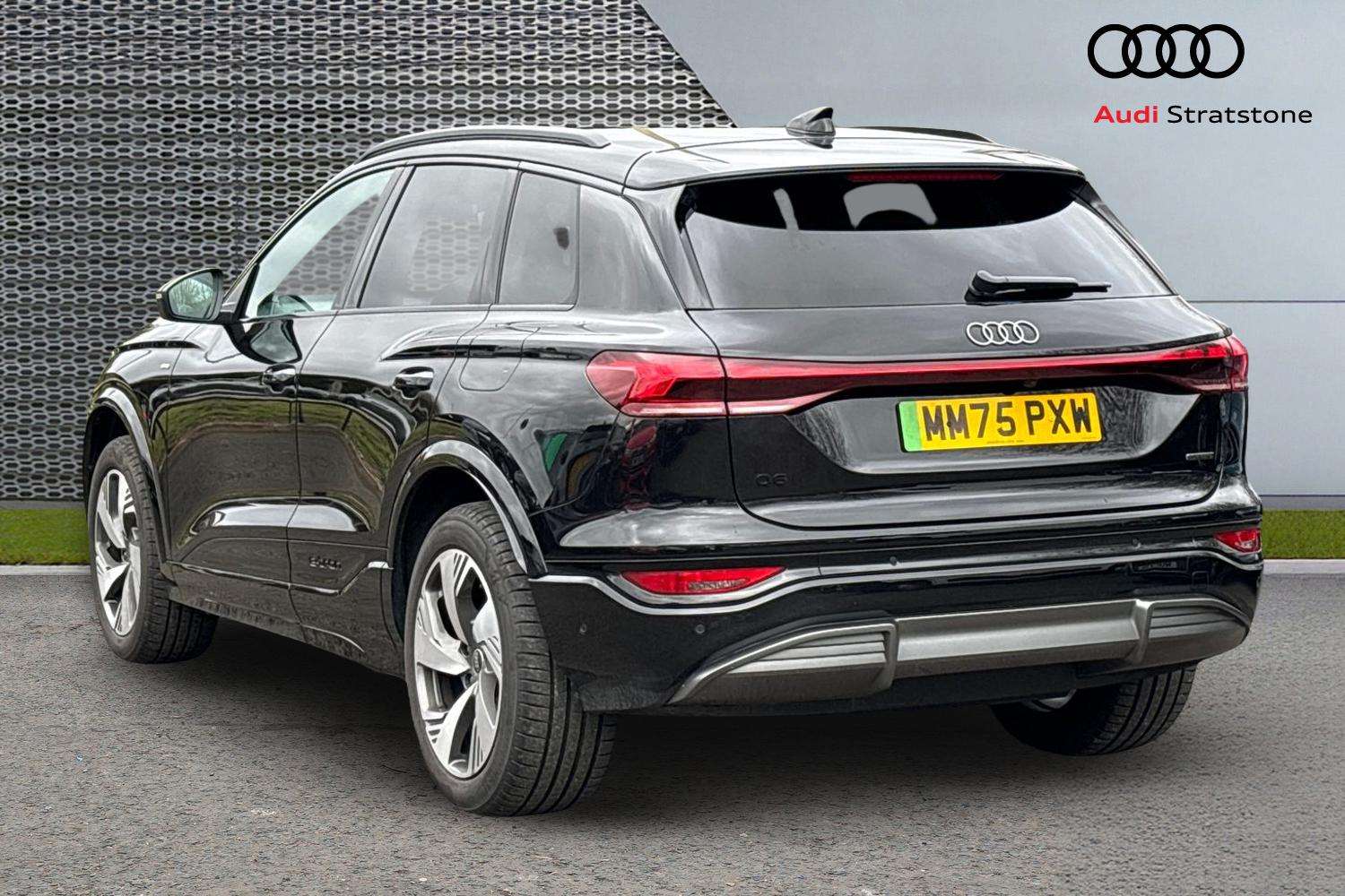 Used Audi Q6 e-tron 2025 for sale - 77674840: Photo 3