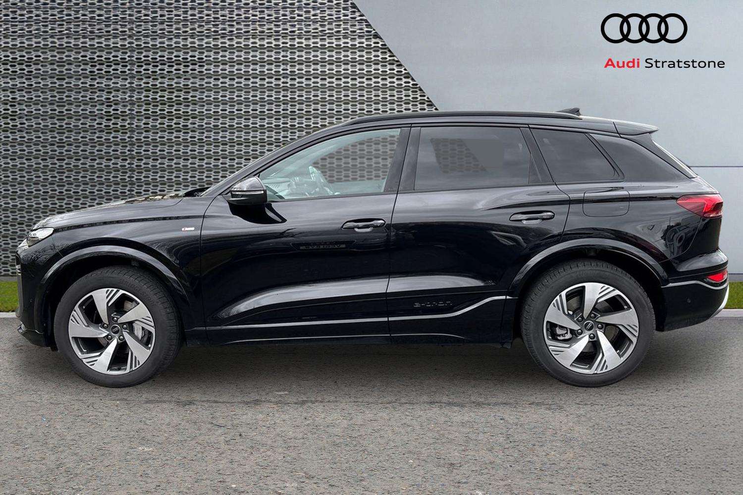 Used Audi Q6 e-tron 2025 for sale - 77674840: Photo 4