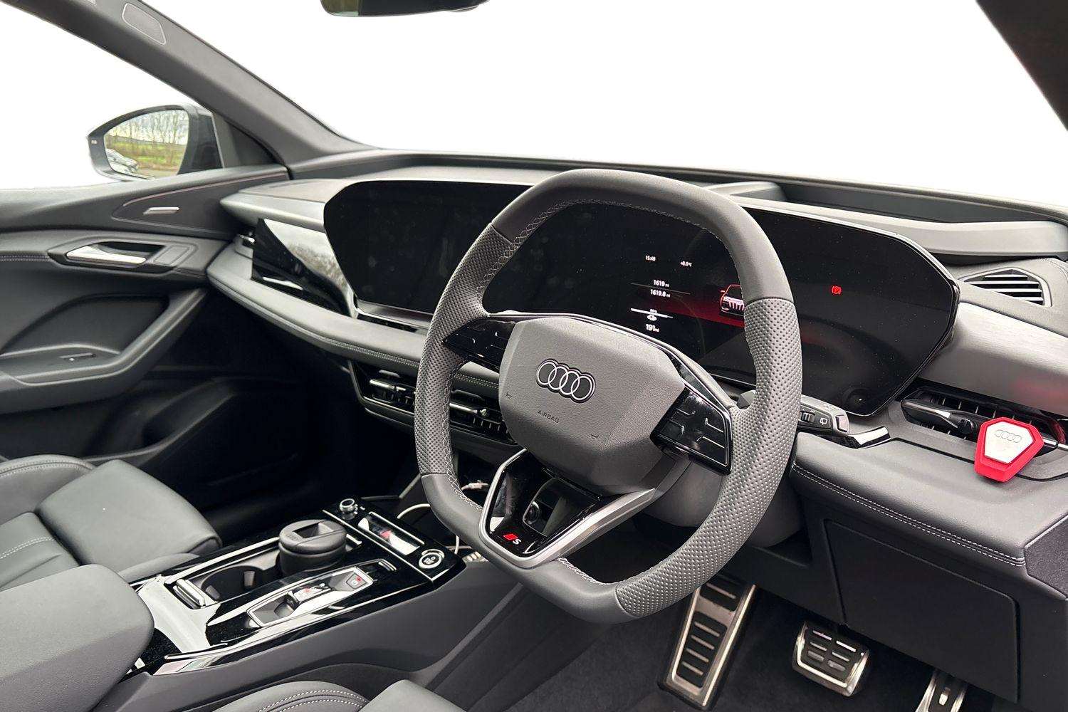 Used Audi Q6 e-tron 2025 for sale - 77674840: Photo 6