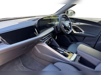 Used Audi Q5 2025 for sale - 78294574: Photo