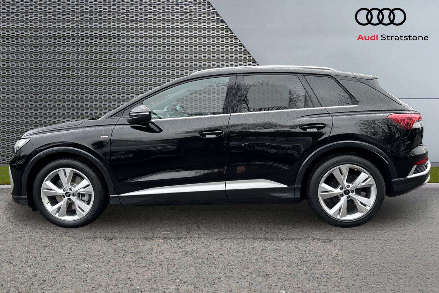 Used Audi Q4 e-tron 2025 for sale - 77674655: Photo 8