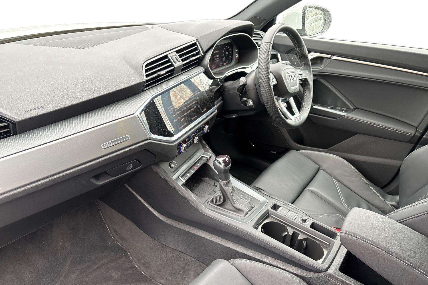 Used Audi Q3 2025 for sale - 76624614: Photo 2