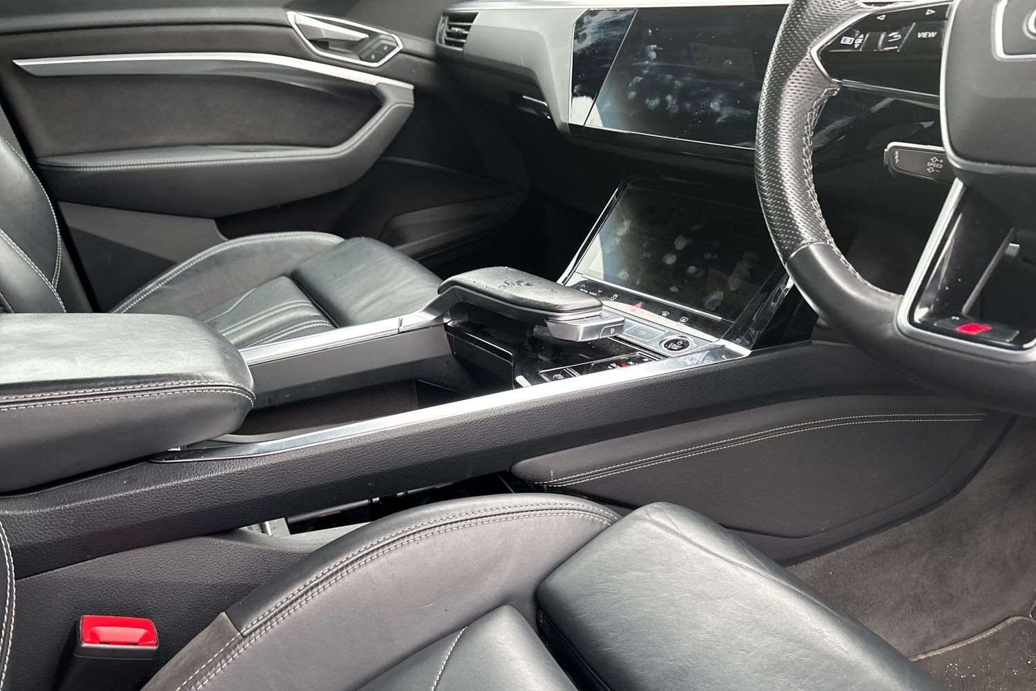 Used Audi e-tron 2021 for sale - 77373832: Photo 15