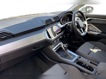 Used Audi Q3 2024 for sale - 78451873: Photo
