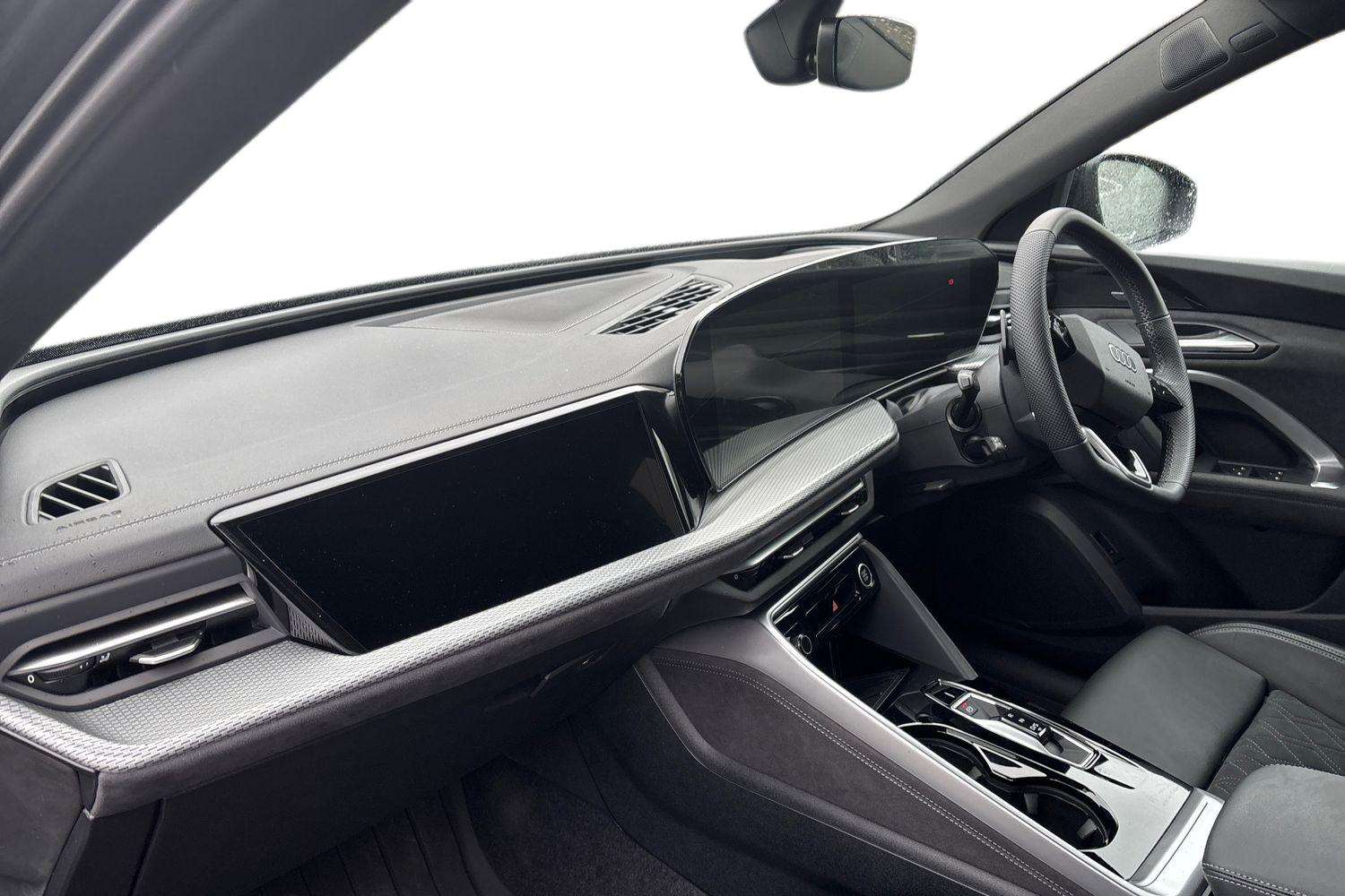 Used Audi Q5 2025 for sale - 77373739: Photo 2