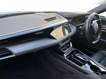 Used Audi e-tron GT 2022 for sale - 79035597: Photo