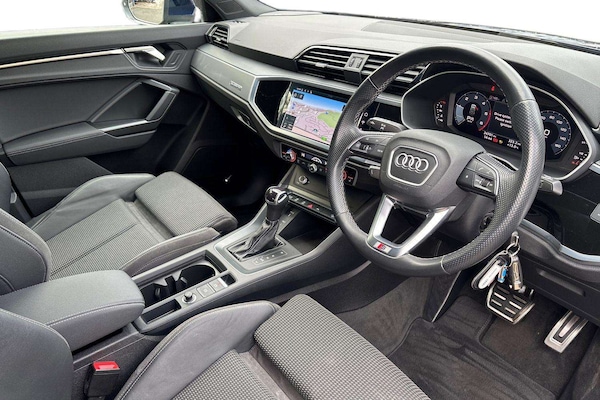 Used Audi Q3 2022 for sale - 76063232: Photo 6