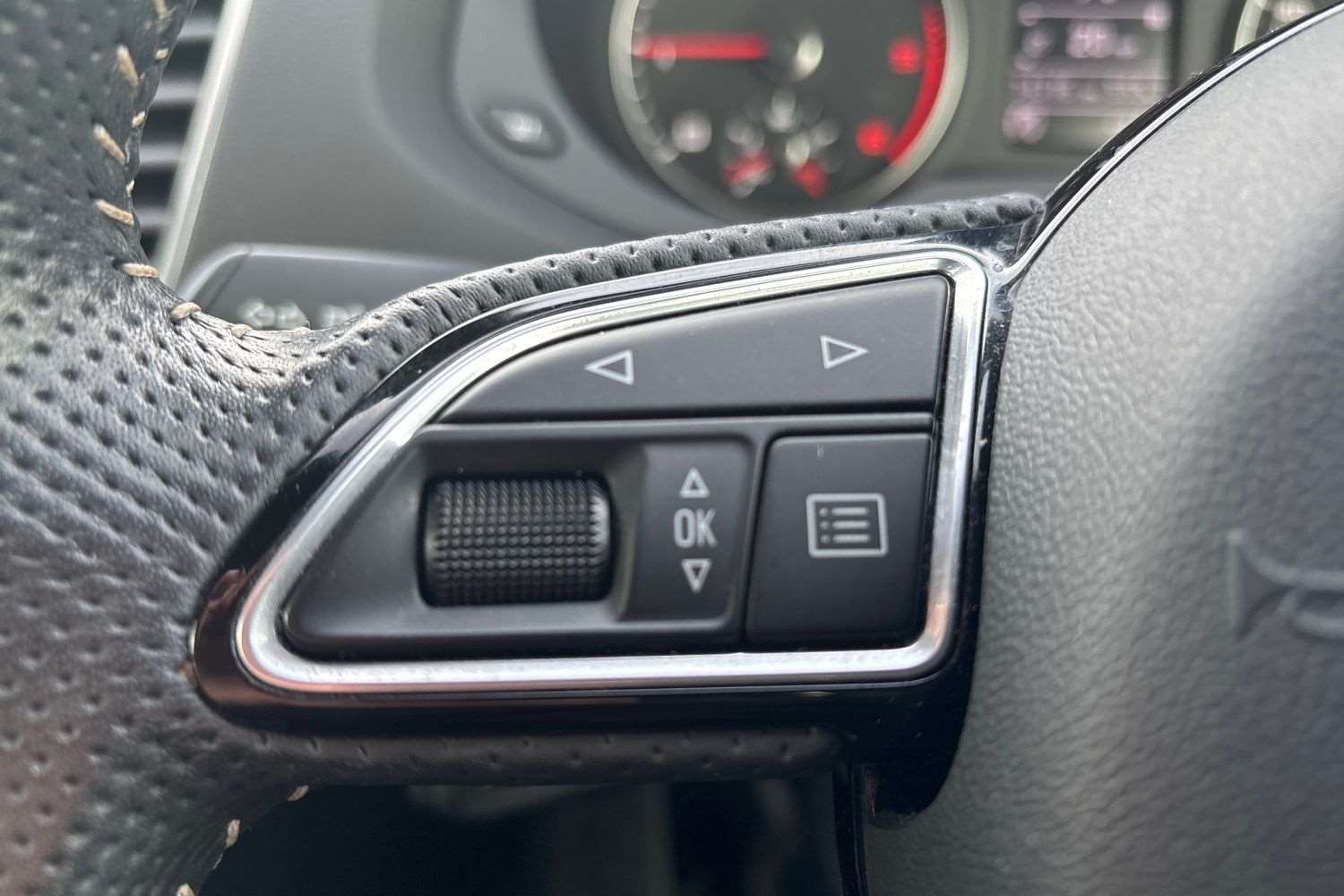 Used Audi Q3 2018 for sale - 76390717: Photo 17