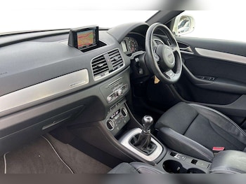 Used Audi Q3 2018 for sale - 76390717: Photo