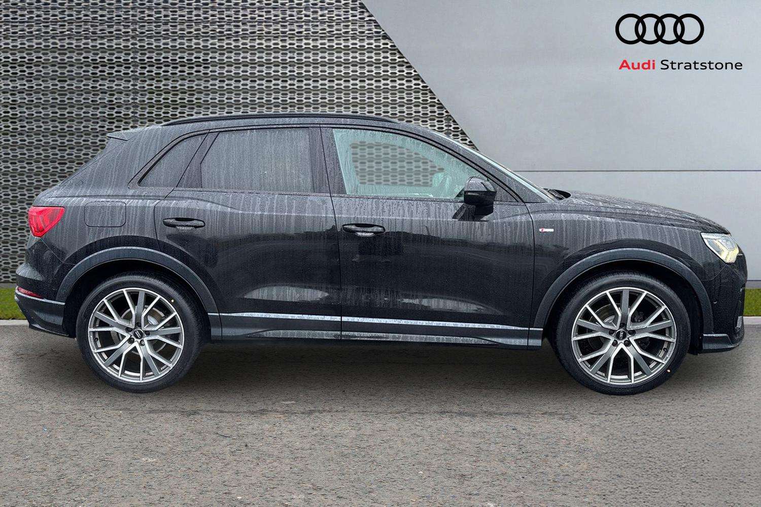 Used Audi Q3 2019 for sale - 77294153: Photo 4