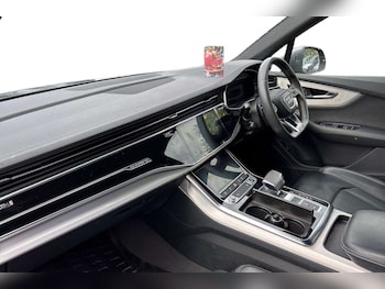 Used Audi Q7 2023 for sale - 79390592: Photo