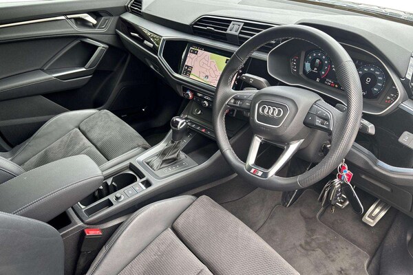 Used Audi Q3 2022 for sale - 76100620: Photo 6