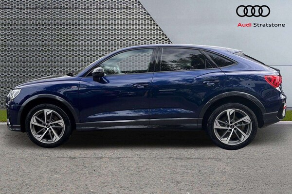 Used Audi Q3 2022 for sale - 76100620: Photo 8