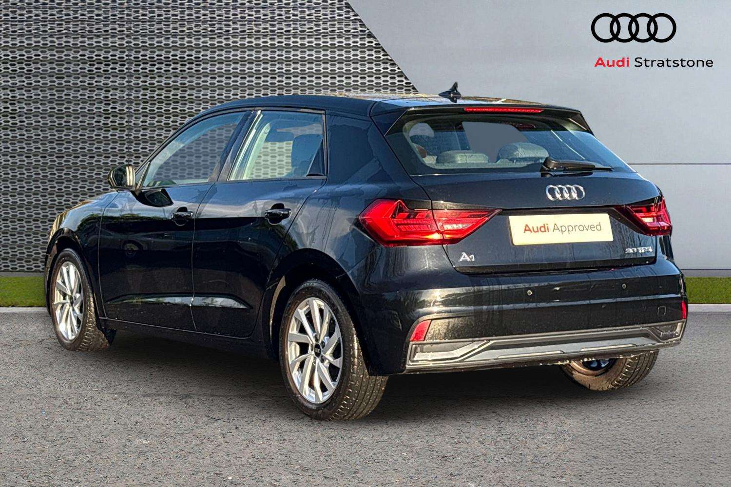 Used Audi A1 2023 for sale - 76705193: Photo 3