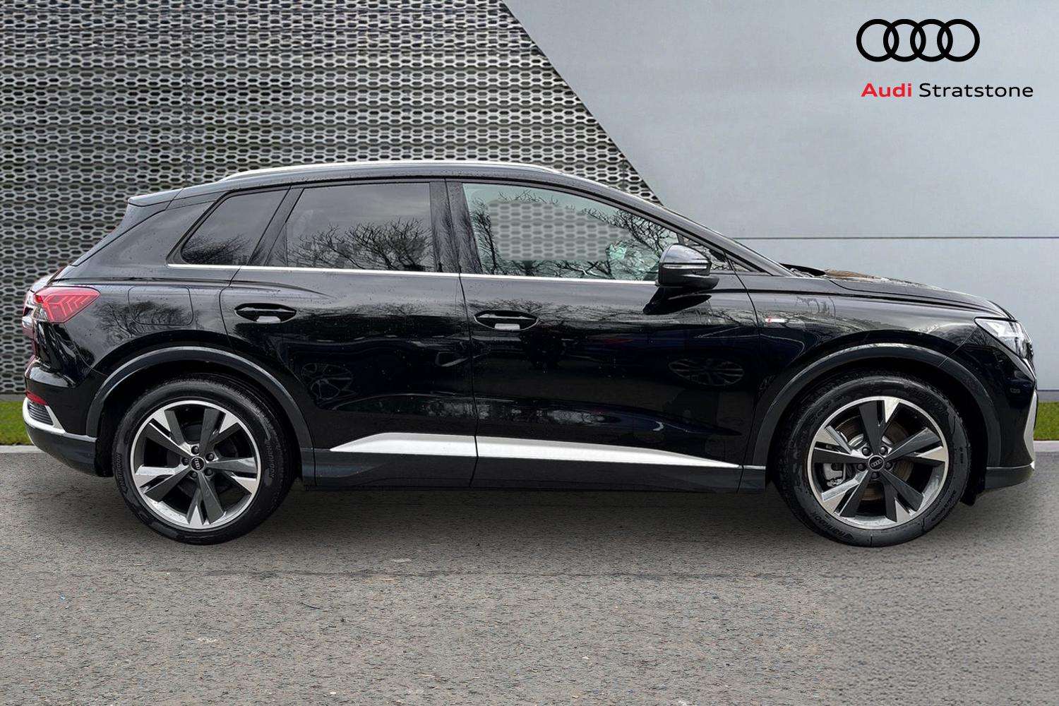 Used Audi Q4 e-tron 2026 for sale - 77786982: Photo 4