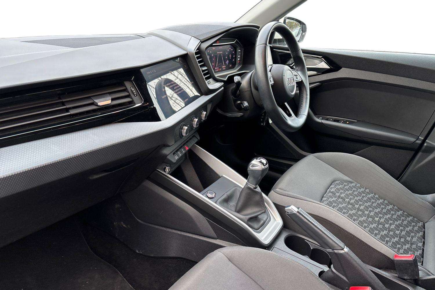 Used Audi A1 2022 for sale - 76705185: Photo 2