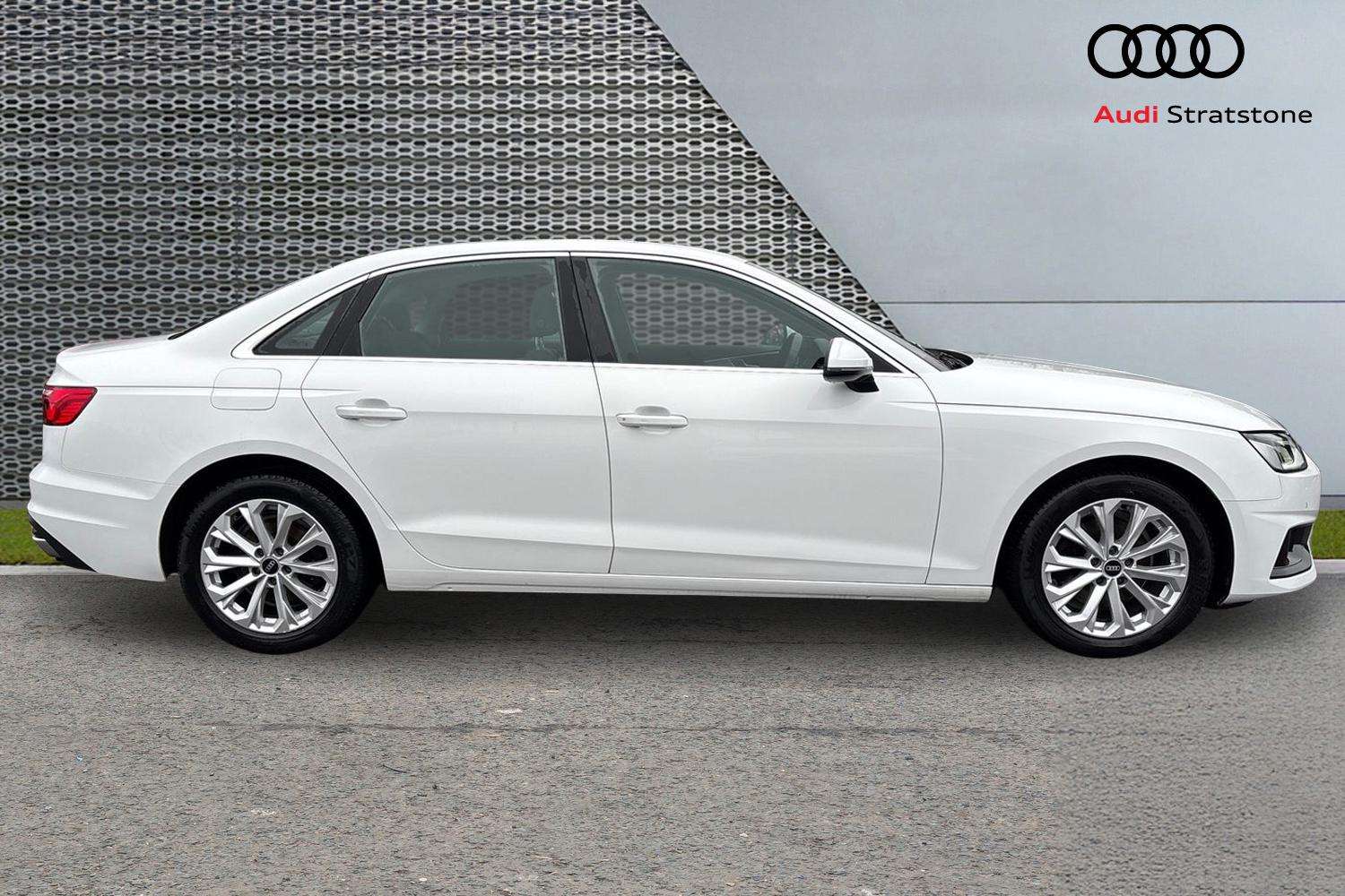 Used Audi A4 2021 for sale - 77348084: Photo 4