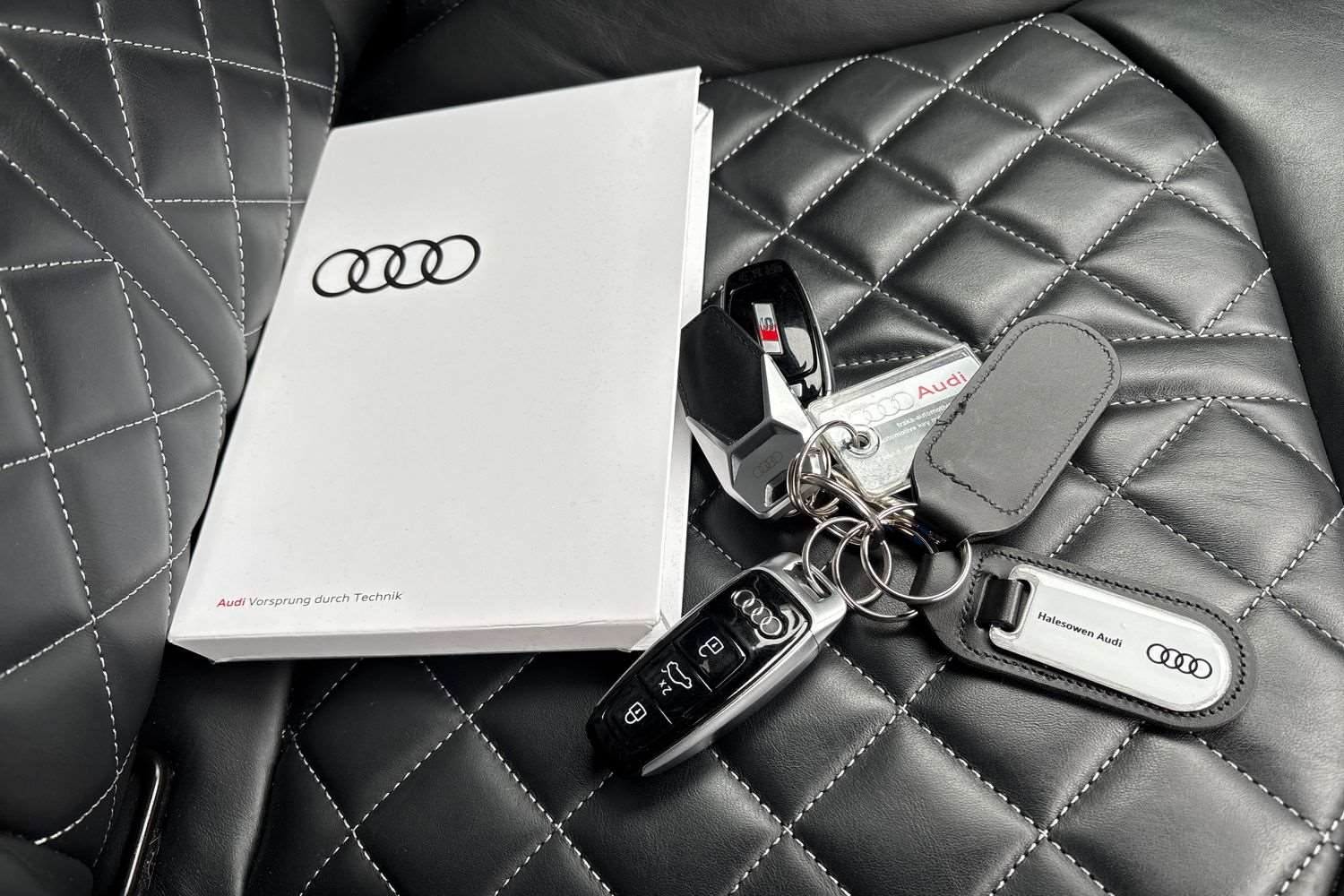 Used Audi Q7 2023 for sale - 76272177: Photo 26