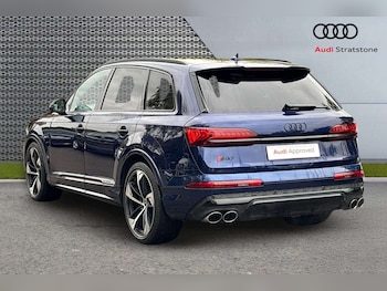 Used Audi Q7 2023 for sale - 76272177: Photo